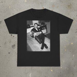 Vintage Black & White Photo Graphic T-Shirt – Classic Hollywood Style Portrait